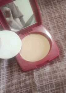 Lakme Compact