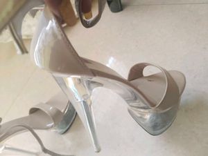 Trendy Women Heels 👠