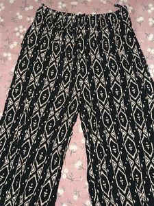 Patterned Wide Leg Pants
