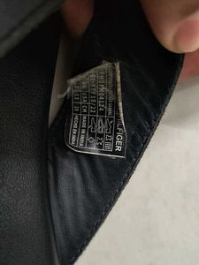 Tommy Hilfiger flip flops