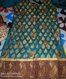 Elegant Embroidered pakistani Kurta Set