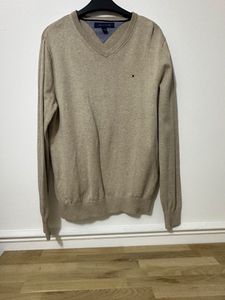 Tommy Hilfiger V-Neck Sweater