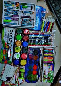 Mixed Art Supplies Bundle