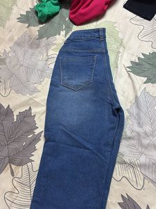 Its Bootcut jeans