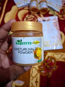 Kasturi Haldi + Multani Mitti