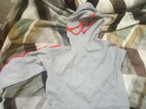 Crop Sweatshirt