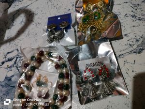 99 Rs One Pearl Necklace And 3 Earrings Set
