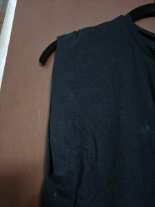 Black Sleeveless Dress