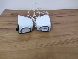 Logitech USB Powered Desktop Speakers