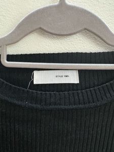 Thailand Imported-Black Ribbed Knit Top