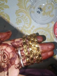 Golden Bangle Set