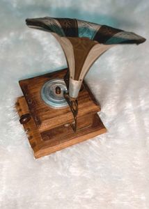 Miniature Vintage Gramophone Showpiece