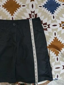 H&amp;M Black Cotton Shorts