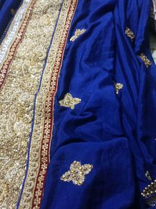 Blue &amp; Gold Embellished Sari 🥻
