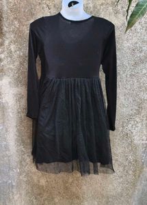 6.20.2 SEXY BLACK DRESS