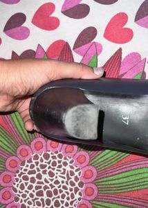 heals
