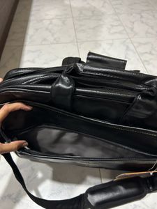 Premium Laptop Bag with 4 Chains 5 Compartments