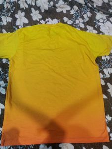 beautiful double shaded tshirt