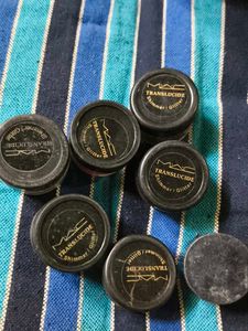 Multi-Color Eyeshadow Pigment Set