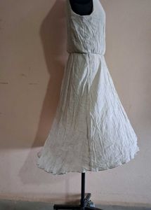 Elegant Sleeveless Dress