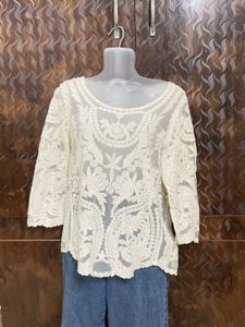 H&amp;M OffWhite Floral Lace Scoop
