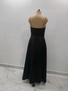 Elegant Black Maxi Dress