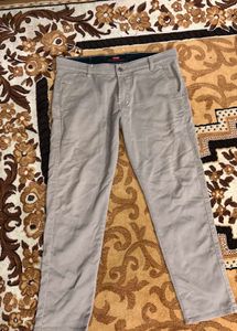 Levi&#39;s Trousers Men