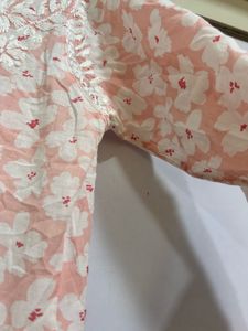 Peach Floral Printed Chikankari Embroidered Kurta