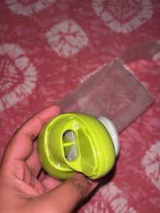 Himalaya Face Massager Works W 2small Batteries