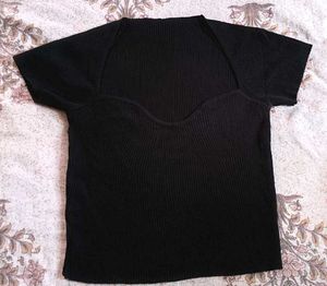 Women Deep Neck Top 🎩