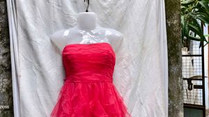 I. Red Strapless Ruffle Dress