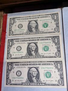 3 Dollers Notes