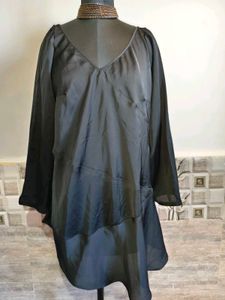 Size Large/ XL Chic Black Dress