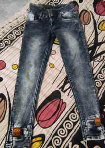Designer Jins