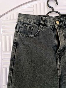 Dark Gray Baggy Jeans