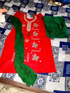 Three Peice Suit Set