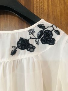 Veromoda White Floral Embroidered Top