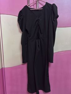 Chic Black Midi Dress