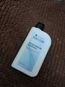 MANE-A-TAME  - Repair Rescue Shampoo
