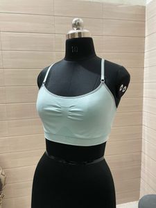 H&amp;M Comfortable Sports Bra