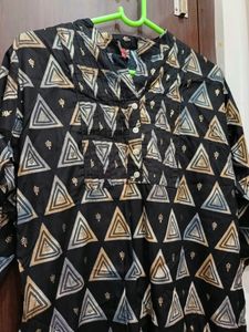Black And Golden Print Short Kurti Tunic[ xl ]