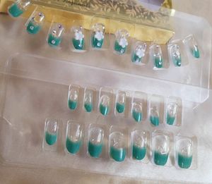 Pack Of 24 Stick On Nails