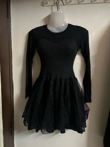 Chic Black Long Sleeve Dress