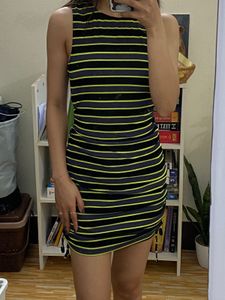HnM Stretchable Mini Dress On Black And Neon Color