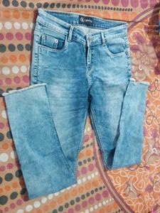 Calvin Klein Jeans