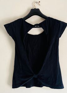 black backless top