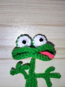 Crochet Frog