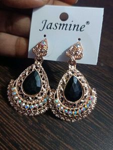 Elegant Gold &amp; Black Teardrop Earrings