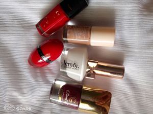 5 Nail Polish Like New
