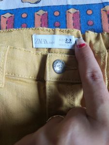 Zara Jeans